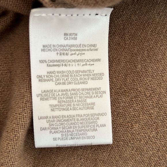 BCBG 100% cashmere dolman sleeve camel color sweater - Picture 9 of 9